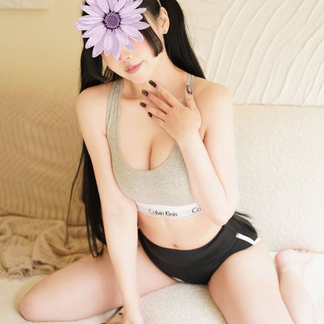 Bích Loan - Kỹ nữ Lương Văn Tri thân hình đẹp face xinh