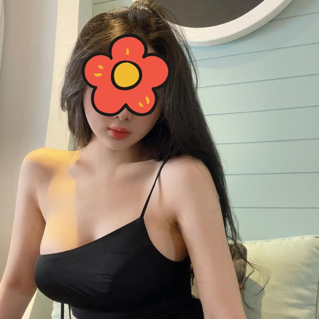 Mai Linh - Gái gọi 2k5 vú to bím đẹp nhẹ nhàng tình cảm