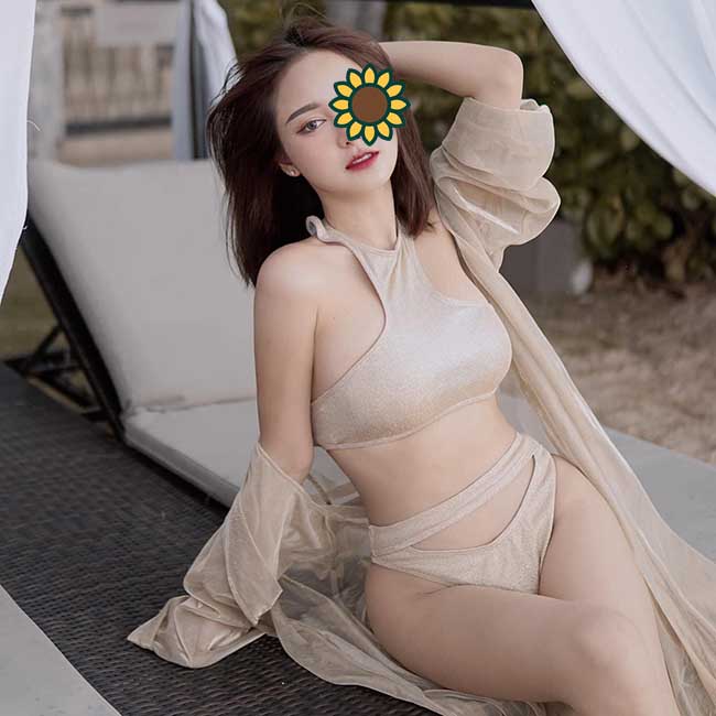 Bích Liên - Em gái xinh đẹp mới vào nghề, dáng ngon, tình cảm