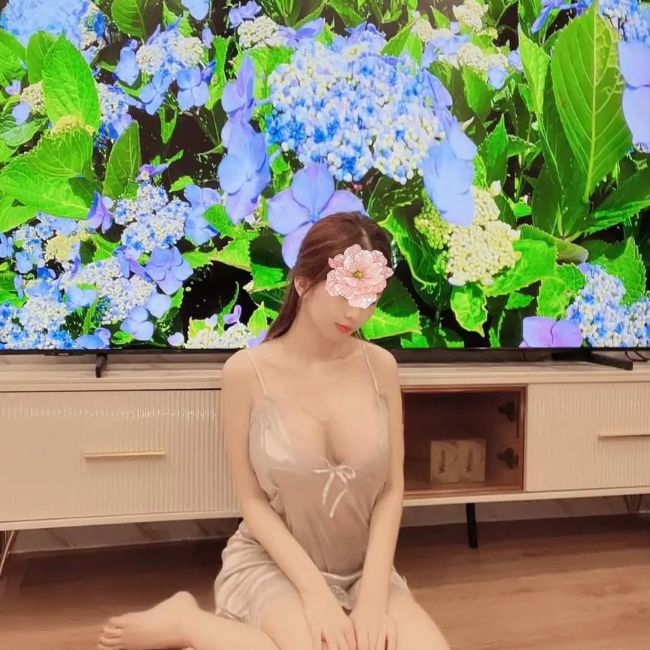 Mai Hương - Gái gú Bình Minh múp lò tôn