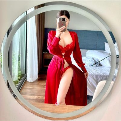 Thúy Hằng - Gái dâm Sơn Nam ngực to mông bự