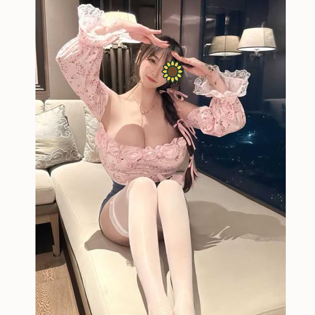 Phương Oanh - Kỹ Nữ Duyên Hải Phóng Khoáng, Nhiệt Huyết