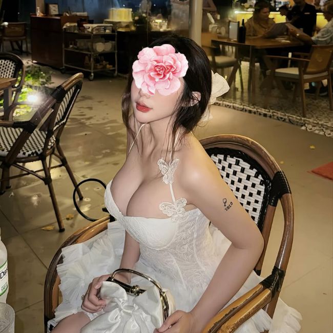 Cát Tiên - Phò Từ Sơn vú khủng massage free