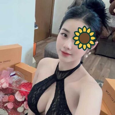 Hiền Mai - Gái ngành Mỹ Hào hàng họ ngon lành