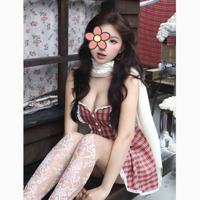 Anh Thư - Gái Karaoke B'Lao chu đáo, chuyên nghiệp