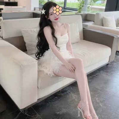 Hương Hương - Thiên thần Vị Khê mới vào nghề dịu dàng, ngọt ngào