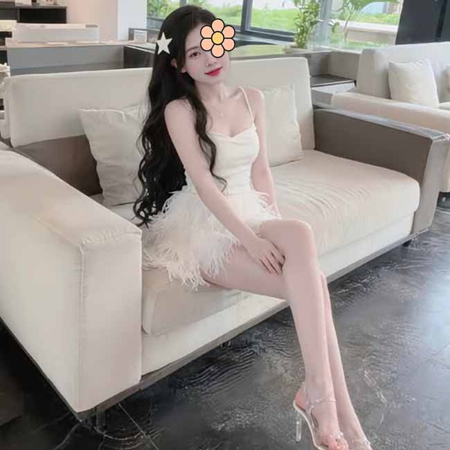 Hương Hương - Thiên thần Vị Khê mới vào nghề dịu dàng, ngọt ngào